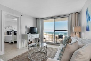 TV, DVD player, offices - Amazing 5th Floor Condo Gulf Front, Pool, Beach Access, Near Shopping/Dining (Destin)