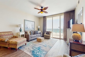TV, DVD player, offices - Welcoming, 4th-floor condo on the beach with pool, hot tub & balcony (Perdido Key)