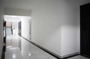 Interior - Modern JW 1BR Westlands Nairobi homes with pool and gym (Nairobi)