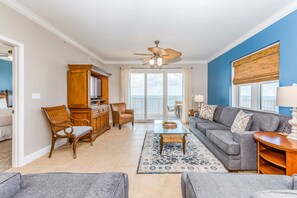 TV, DVD player, offices - Inviting Gulf-front condo In Perdido Key with waterfront pool/hot tub,oceanfront balcony & private cabana (Perdido Key)