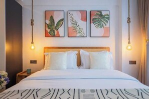Iron/ironing board, WiFi, bed sheets - Cozy JW Homes 1BR | Pool and gym | Westlands Nairobi (Nairobi)