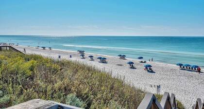Gorgeous, private, coastal home with a shared pool, fitness room