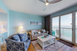 TV, offices - Deluxe condo with Gulf view, heated pool & balcony (Panama City Beach)