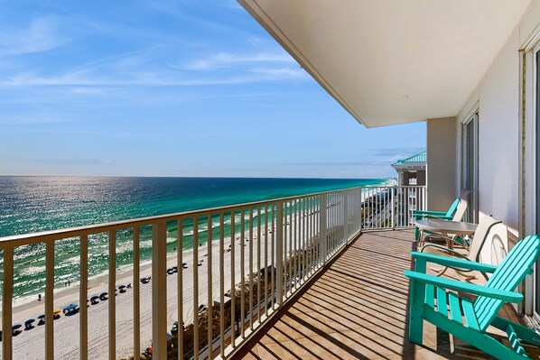 Property grounds - Majestic Sun A1204 | Gulf-View Condo, Beach Access (Miramar Beach)