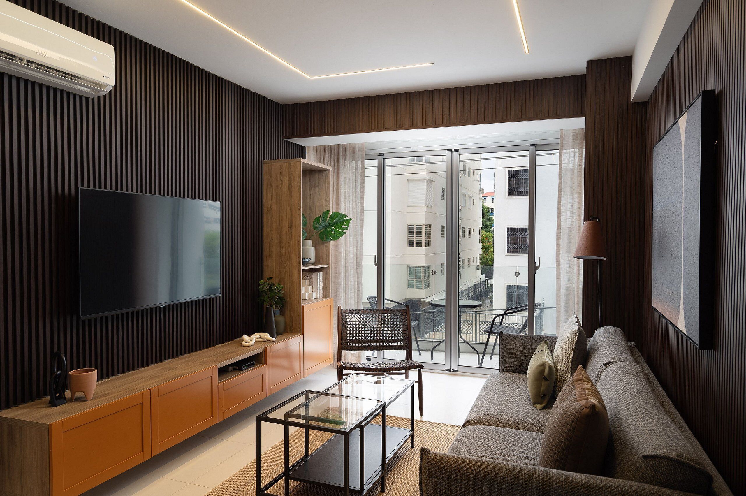 Modern 1br Piantini Oasis Near Blue Mall, Pool & Gym | Yellowkey - Saint-Domingue