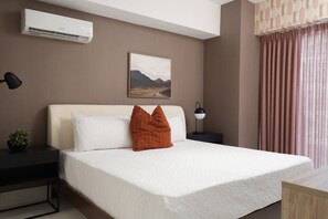 2 bedrooms, iron/ironing board, Internet, bed sheets - Urban Oasis In Piantini By YellowKey (santo domingo)