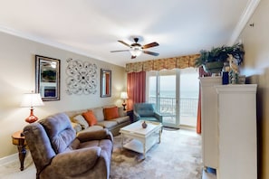 TV, DVD player, offices - 3BR Oceanfront | Balcony | Pools | Hot Tub | W/D (Fort Walton Beach)