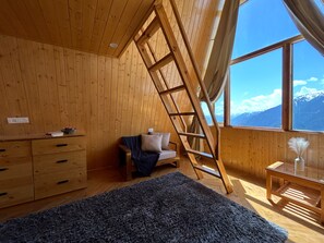 Luxury Room, Mountain View | Interior - Awe Glamping (Manali)