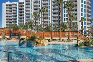 Pool - Snowbird-friendly condo with pool, hot tub, splash area, tennis, restaurant, gym (Destin)