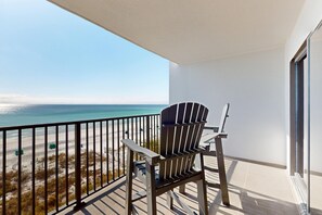Property grounds - Emerald Towers 0604 (Destin)