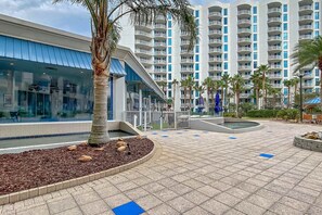 Property grounds - Ground‑Floor | Walk‑Out to Pool | Palms of Destin (Destin)