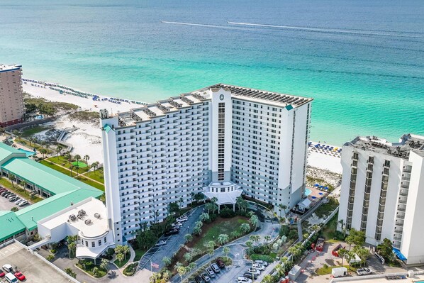 Exterior - Enchanting Gulf-front condo with pool, tennis, hot tub, sauna, & awesome views (Destin)