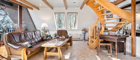 Televisio, DVD-soitin, stereot