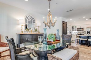 Dining - Second Floor Condo with Shared Pool, High-Speed WiFi, Washer/Dryer, & Central AC (Santa Rosa Beach)