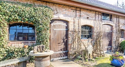 Apartment B mit privater Terrasse, Garten und WLAN