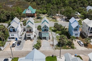Exterior - Dog-friendly Private home with gulf view, golf cart and easy beach access (Port St. Joe)
