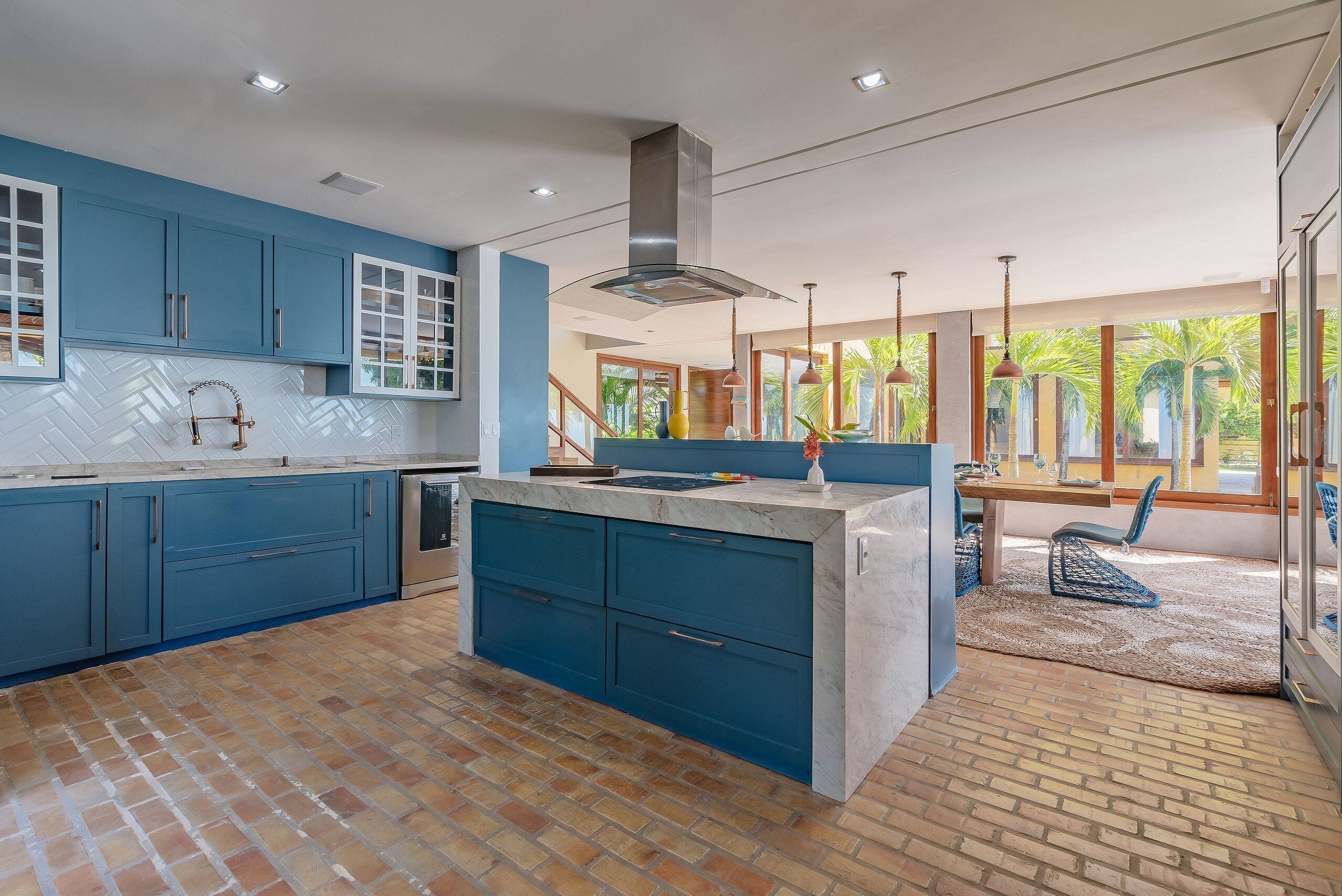 Basic Chalet | Private kitchen | Cookware/dishes/utensils