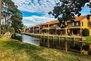 Exterior - Gated resort townhome with pools, sports courts, & easy beach access (Panama City Beach)