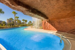 Pool - Gulf view getaway with an outdoor pool, hot tub, central AC (Miramar Beach)