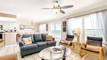 Télévision, lecteur de DVD, espaces bureaux