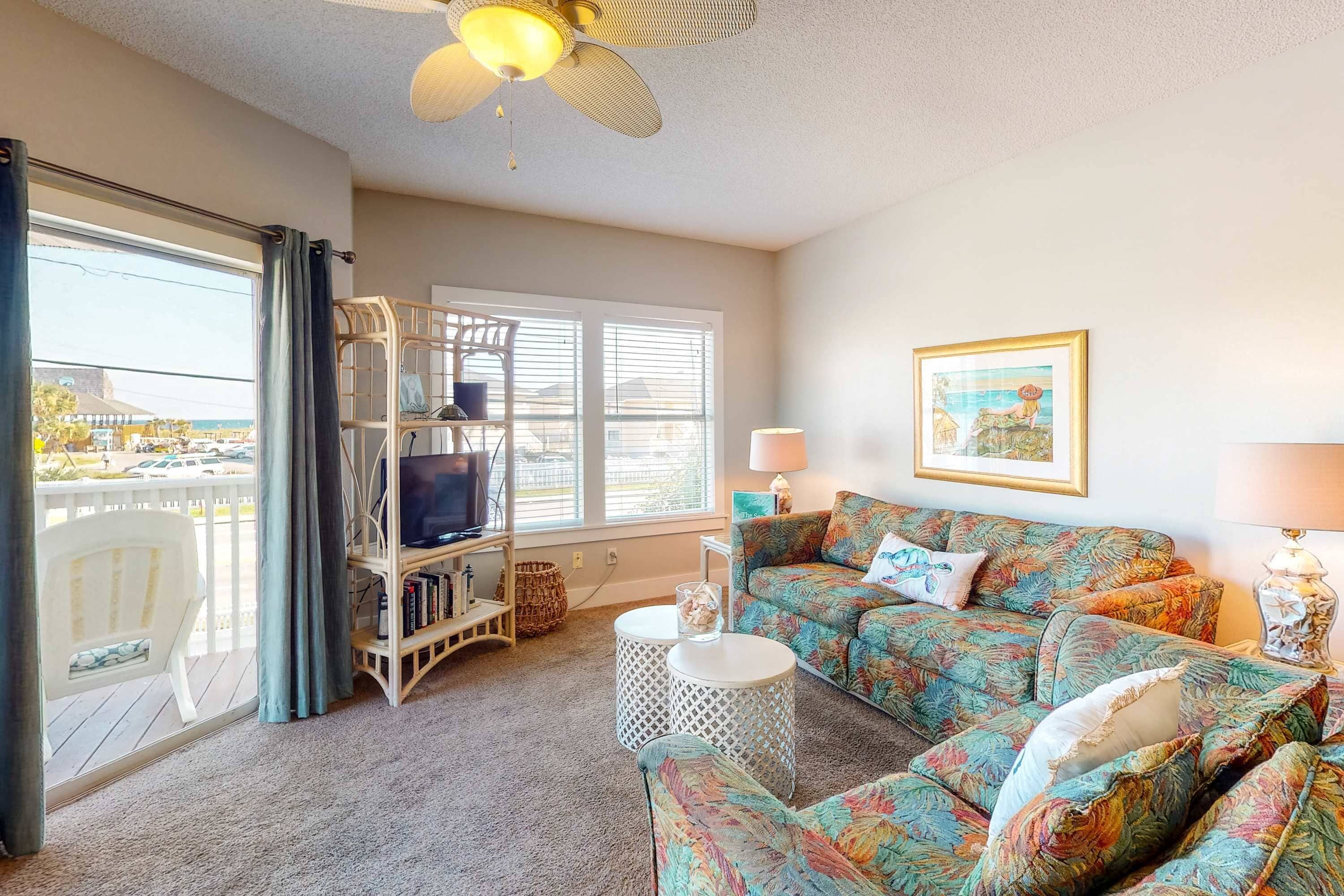 TV, DVD player, offices