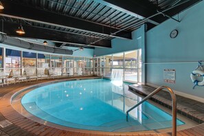 Pool - Lake-view 5th-floor resort condo with outdoor pool, gym, balcony, & washer/dryer (Destin)