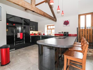 Private kitchen - Pillar Barn (Driffield)