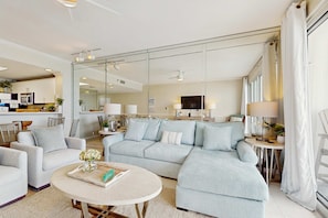 TV, DVD player, offices - Stunning waterfront home with convenient beach access, pool & gym (Destin)