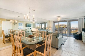 Dining - Magnolia House at Destin Pointe 203 (Destin)