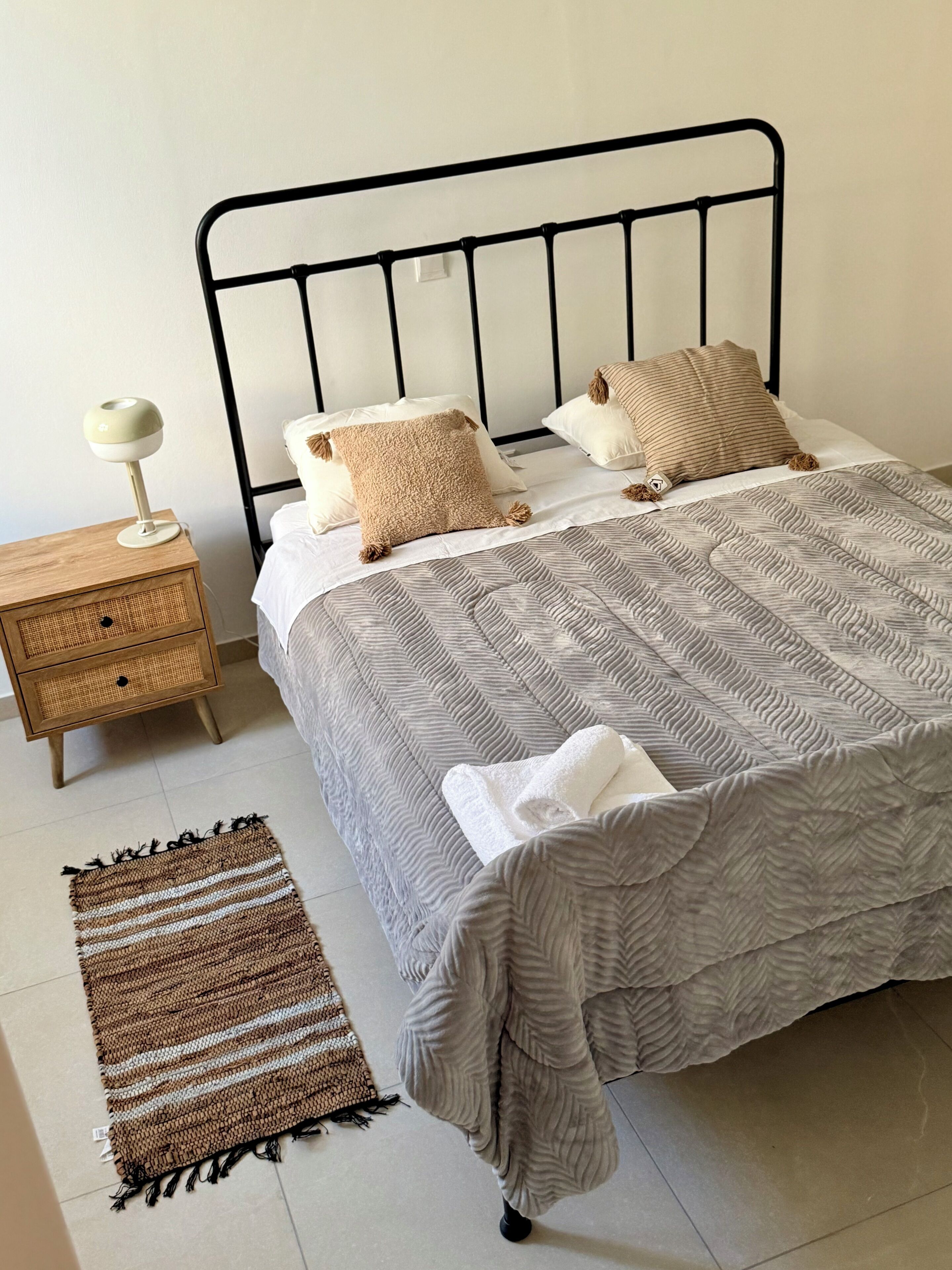 Traditional Apartment, 1 Queen Bed with Sofa bed, Patio, Courtyard View | Laptop workspace, blackout curtains, iron/ironing board, free WiFi