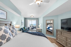 2 bedrooms, iron/ironing board, WiFi, bed sheets - Lovely waterfront condo with balcony, pool, hot tub & pickleball (Santa Rosa Beach)
