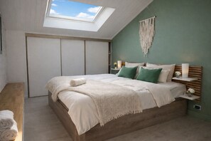 1 室のベッドルーム、WiFi (無料)、ベッドシーツ