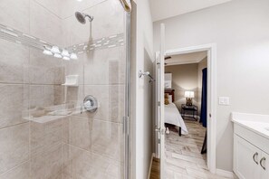 Shower, towels