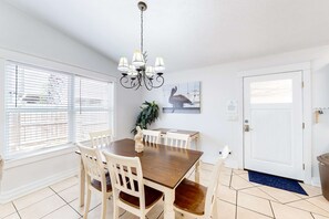 Dining - Contemporary beach house within walking distance to beach & central AC & WiFi (Panama City Beach)