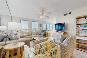TV, offices - Jetty East 306B (Destin)