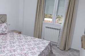 Uklassifisert bilde, 4 av 19, knapp