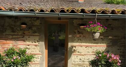 Naturerlebnis vor den Toren von Toulouse – Charmantes Ferienhaus auf Bauernhof am Canal du Midi