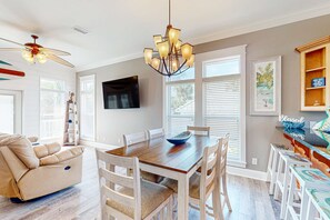 Dining - 3-story home near the beach with balconies, water views, washer/dryer, & AC (Panama City Beach)