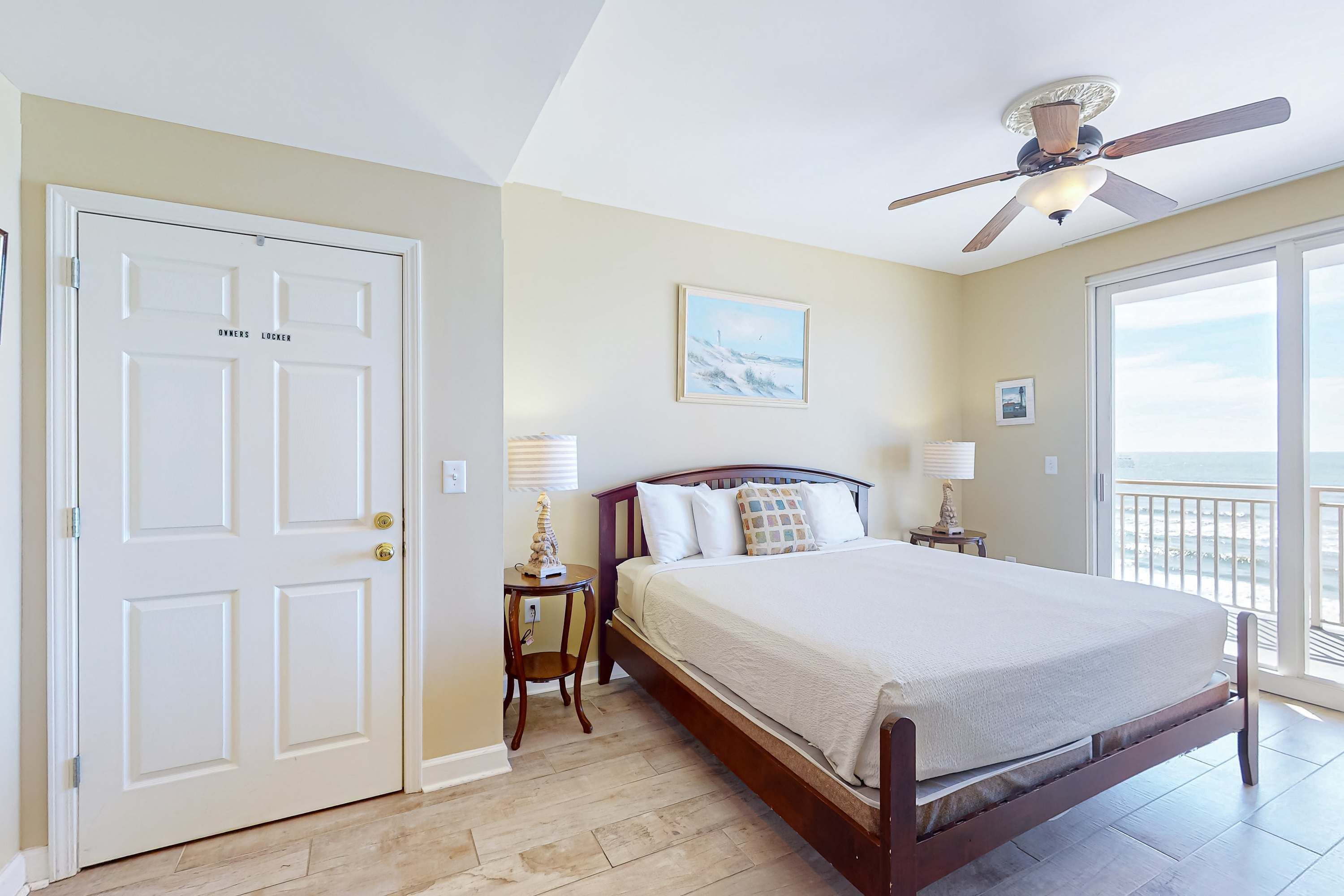 2 quartos, ferros/tábuas de passar roupa, Wi-Fi, roupa de cama