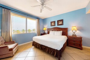 2 bedrooms, iron/ironing board, WiFi, bed sheets - Gulf-front condo with pool, hot tub, & same-floor parking (Panama City Beach)