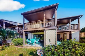 Exterior - Renovated Townhome with Central AC, Shared Pools & Hot Tubs–Minutes to Beach (Panama City Beach)