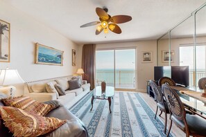 TV, offices - Waterfront condo with grills, pool & fitness center - walk to the beach (Panama City Beach)
