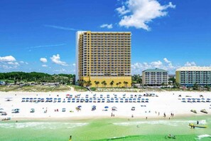 On the beach - Beachfront Paradise, huge balcony, panoramic Gulf views, pool & fitness room (Panama City Beach)
