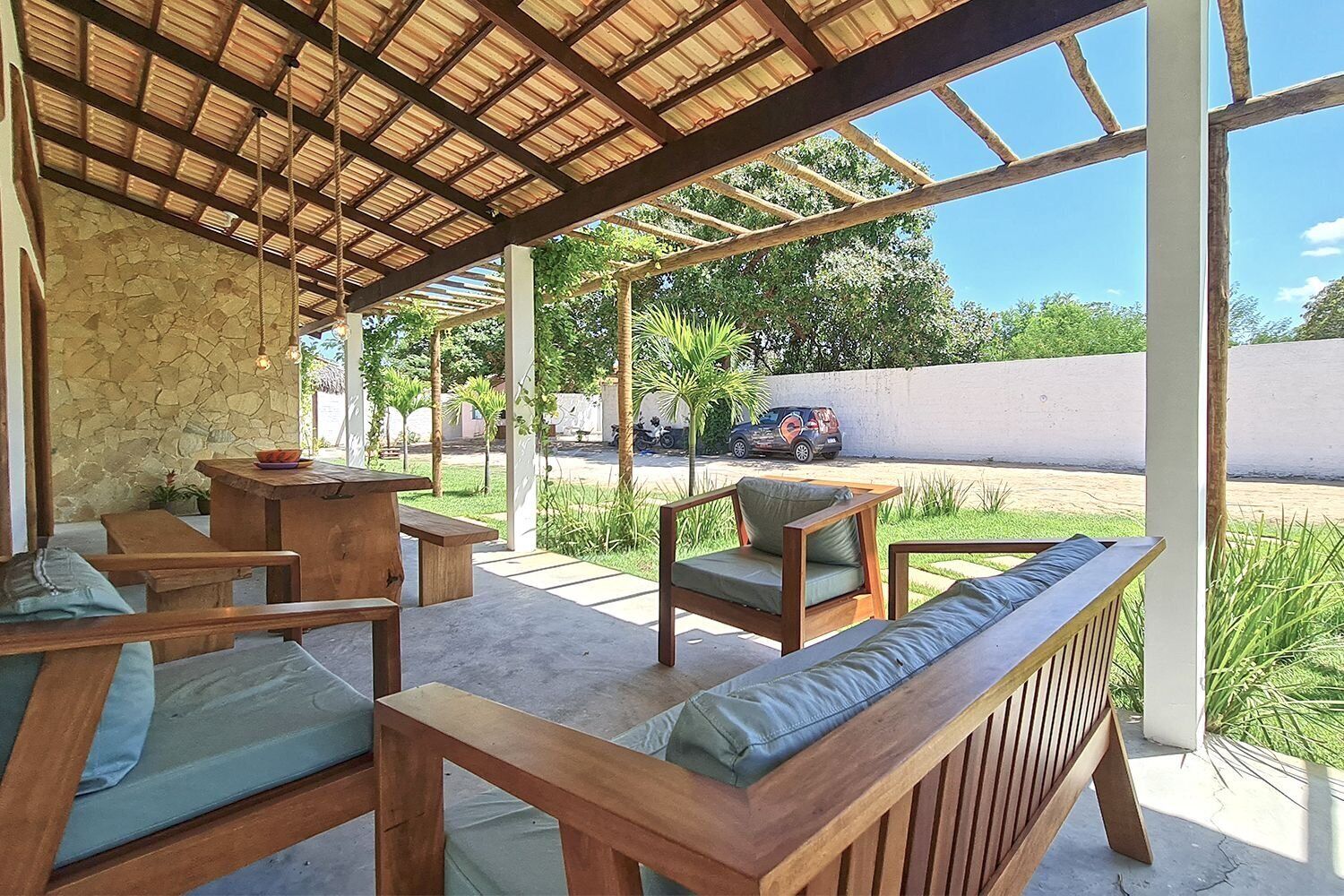 Khu ẩm thực ngoài trời