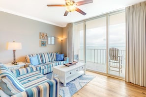TV, offices - Picturesque 18th-floor gulf-front condo w/ pools, hot tubs & beach service (Panama City Beach)