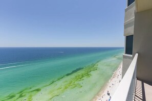 Property grounds - 22nd Floor, Gorgeous Gulf-Front Condo w/ Shared Hot Tubs, Pools, & Beach Service (Panama City Beach)