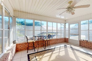 Interior - Inviting  dog-friendly home with pool, hot tub, enclosed yard, & W/D (Perdido Key)