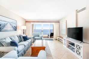TV, offices - Gorgeous Oceanfront condo with washer/dryer, Gulf-front balcony & pool/hot tub (Perdido Key)