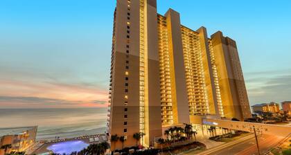 21st Floor Oceanfront Condo with Shared Pool, Ocean View, & High-Speed WiFi