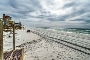 Beach - Gulf-view 2-story condo near the beach with porch, streaming, W/D, & central AC (Panama City Beach)
